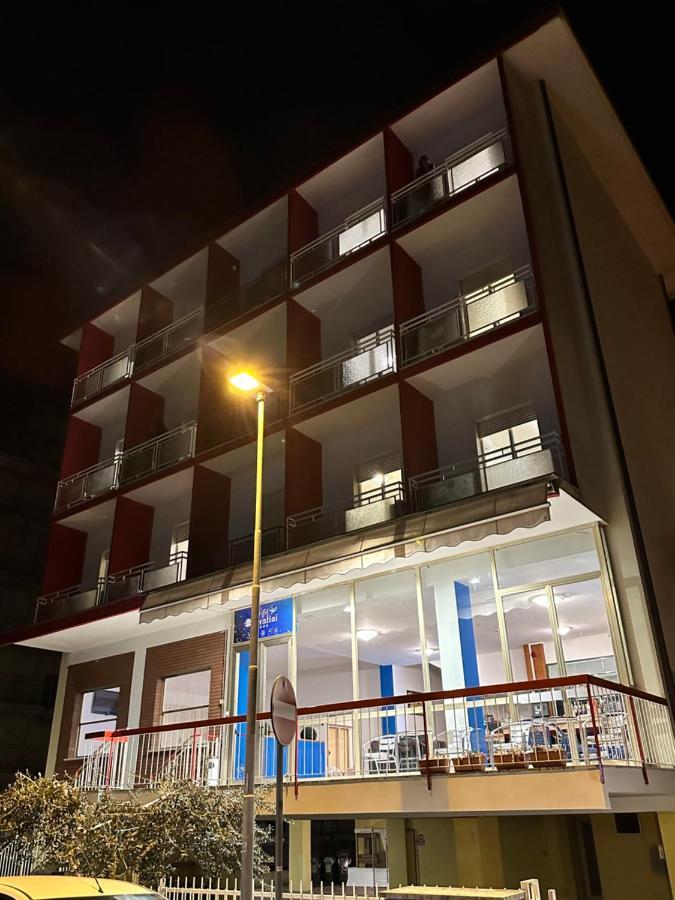 Albergo B&B Serafini Rimini Exterior photo