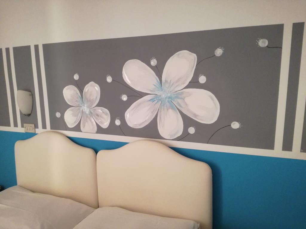 Albergo B&B Serafini Rimini Exterior photo