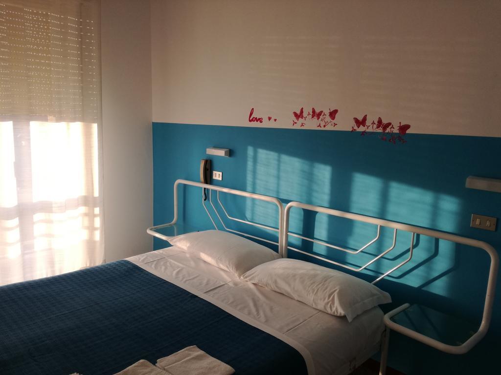 Albergo B&B Serafini Rimini Exterior photo